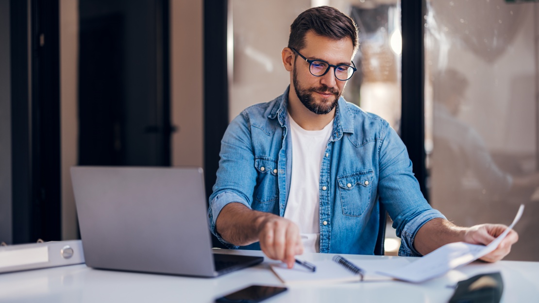 Collaborateur utilisant l’AP automation