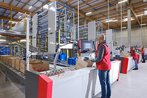 photos des nouveaux équipements logistiques de l'entrepôt des Papeteries Pichon