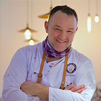 Photo of Laurent Guillard, the Chef of Manutan France restaurant