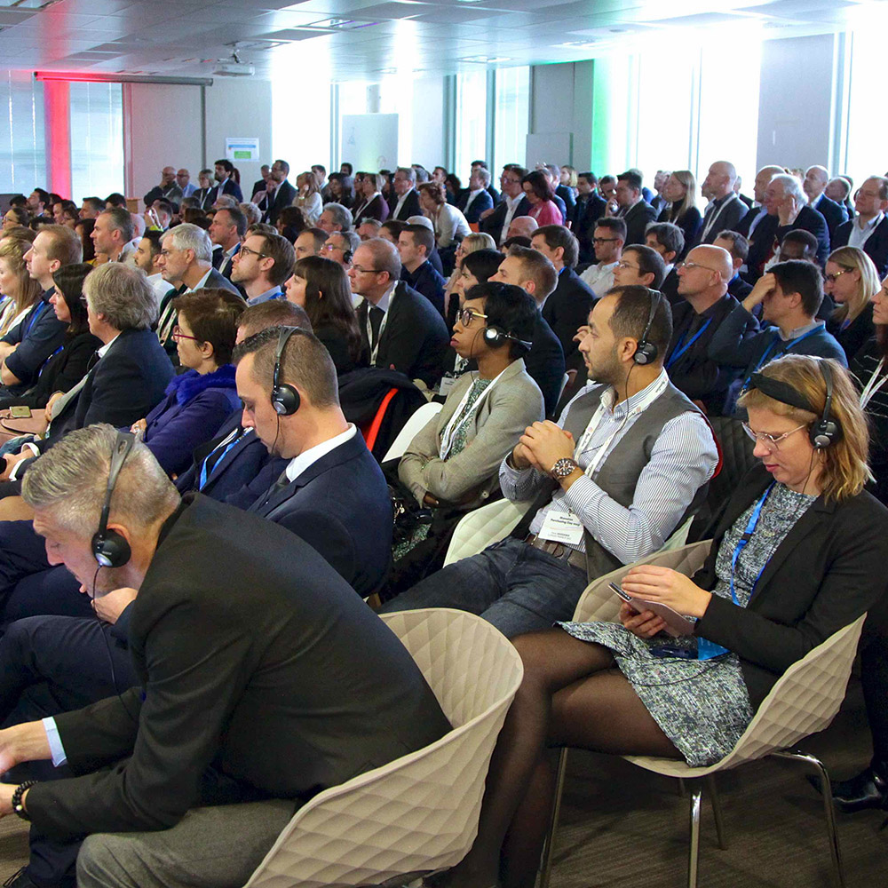 Audience applauding at Manutan Pushasing Day 2019