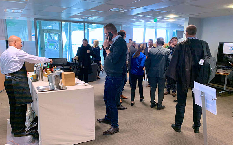 Visitor in the entrance of a building during Manutan Pushasing Day 2019