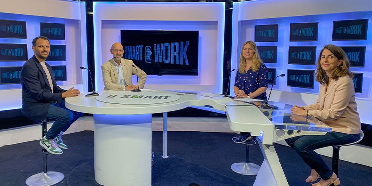 Photo de Caroline Haquet, Mathieu Martin et Frédéric Fougerat sur le plateau de BSMART