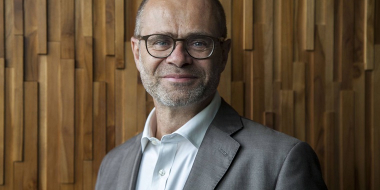 Portrait de Xavier Laurent, Directeur des Services à Valeur Ajoutée du groupe Manutan