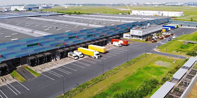 Aerial photo of Manutan warehouses