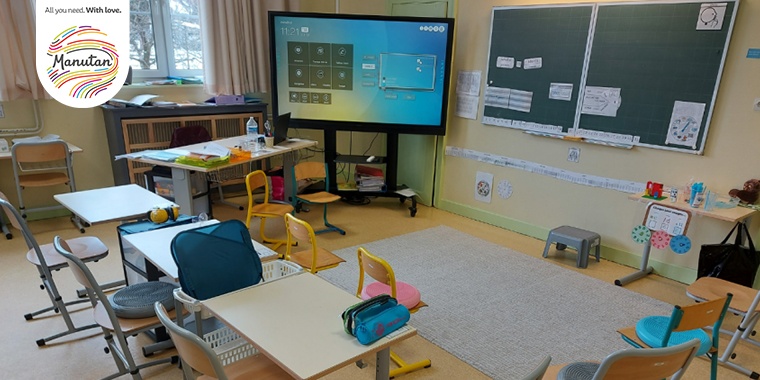 Salle de classe avec du mobilier Manutan Collectivités